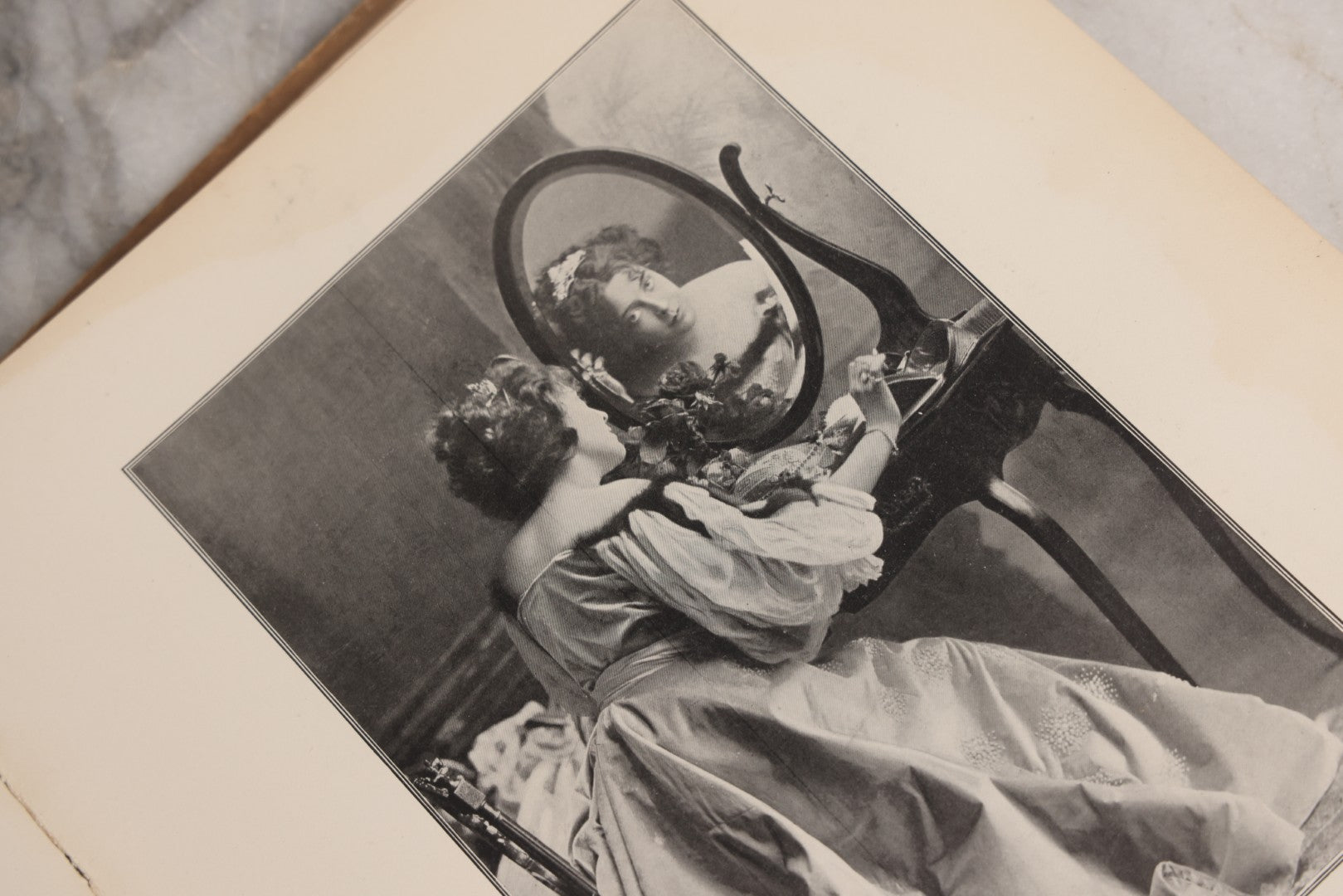 Lot 031 - "The Illustrated American Stage" Antique American Theater Book, Published By R. H. Russell, New York, 1901, Note Poor Condition