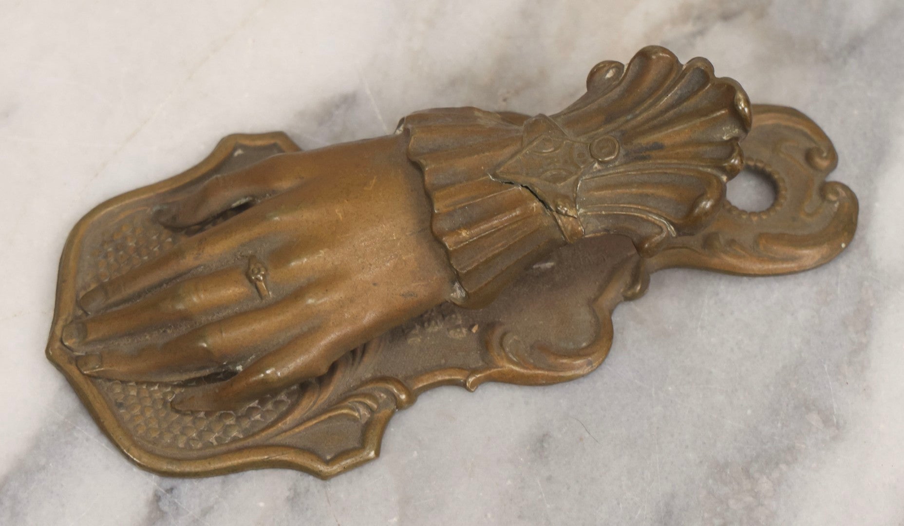 Lot 046 - Antique Victorian Pressed Brass Hand Paper Clip By J&B Ratcliffe, Patentees, Birmingham, England, 5-3/8" L