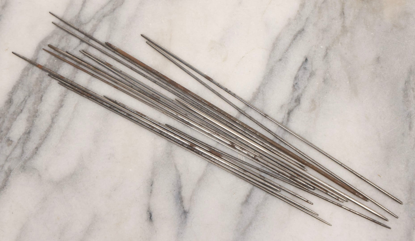 Lot 054 - Antique Gloria Brand Highly Tempered Steel Knitting Pins In Original Tin Lithograph Tube With Woman's Face Motif, Made In Germany, 9-3/4" L