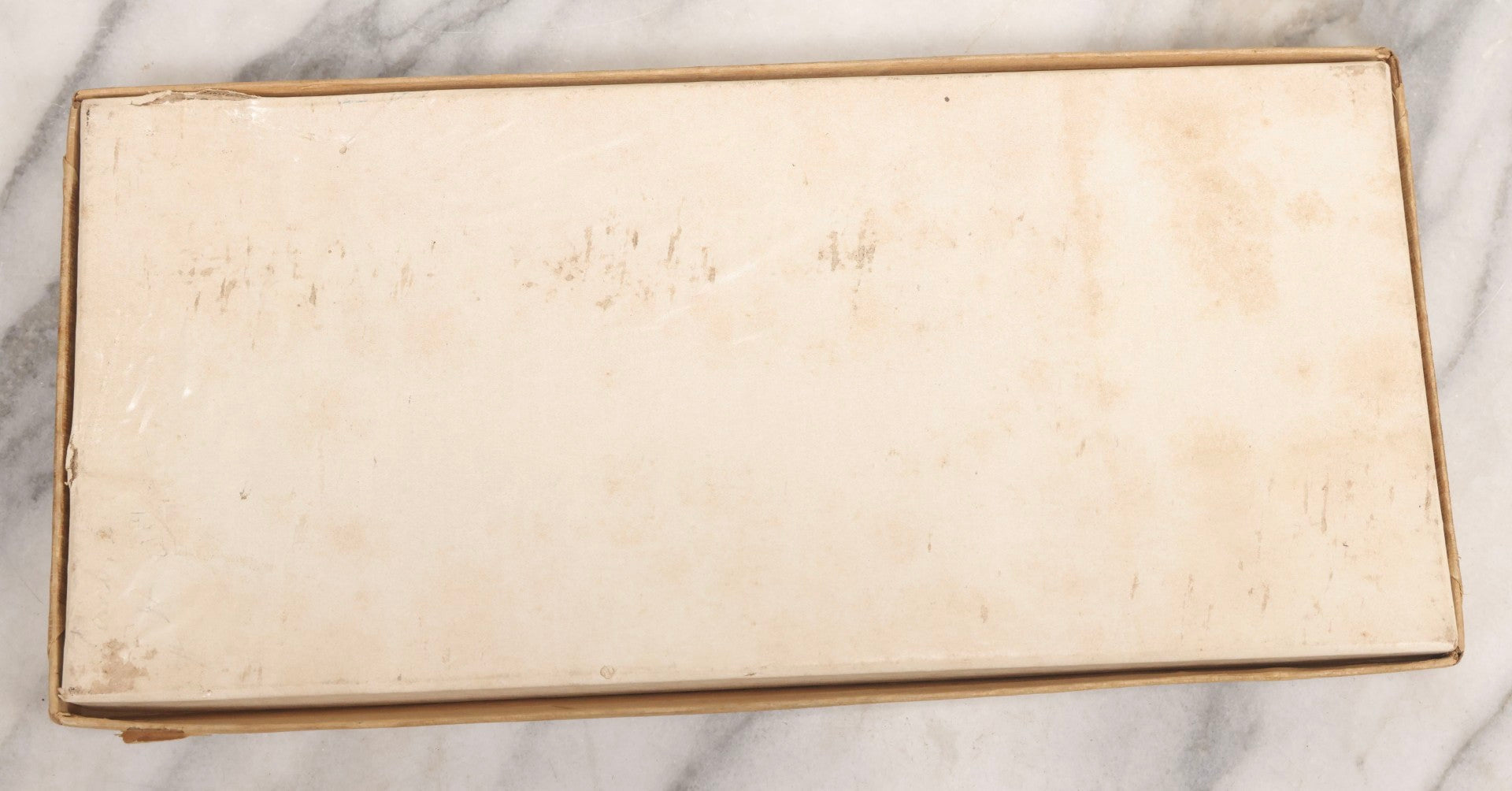 Lot 055 - Antique Art Nouveau Woman's Hosiery Or Lingerie Presentation Box With Original Tissue And Contents