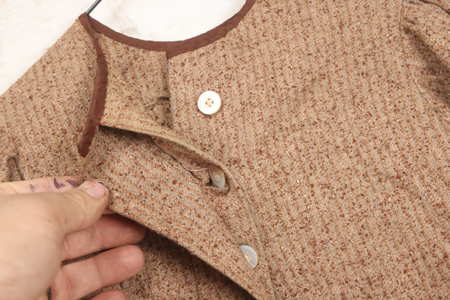 Lot 057 - Antique Edwardian Child's Wool Tweed Dress With Leg-Of-Mutton Sleeves, Size Approximately 4-6 Years