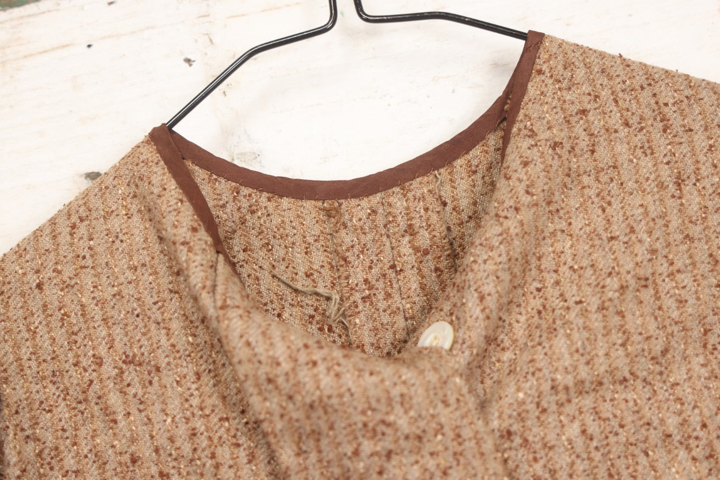 Lot 057 - Antique Edwardian Child's Wool Tweed Dress With Leg-Of-Mutton Sleeves, Size Approximately 4-6 Years