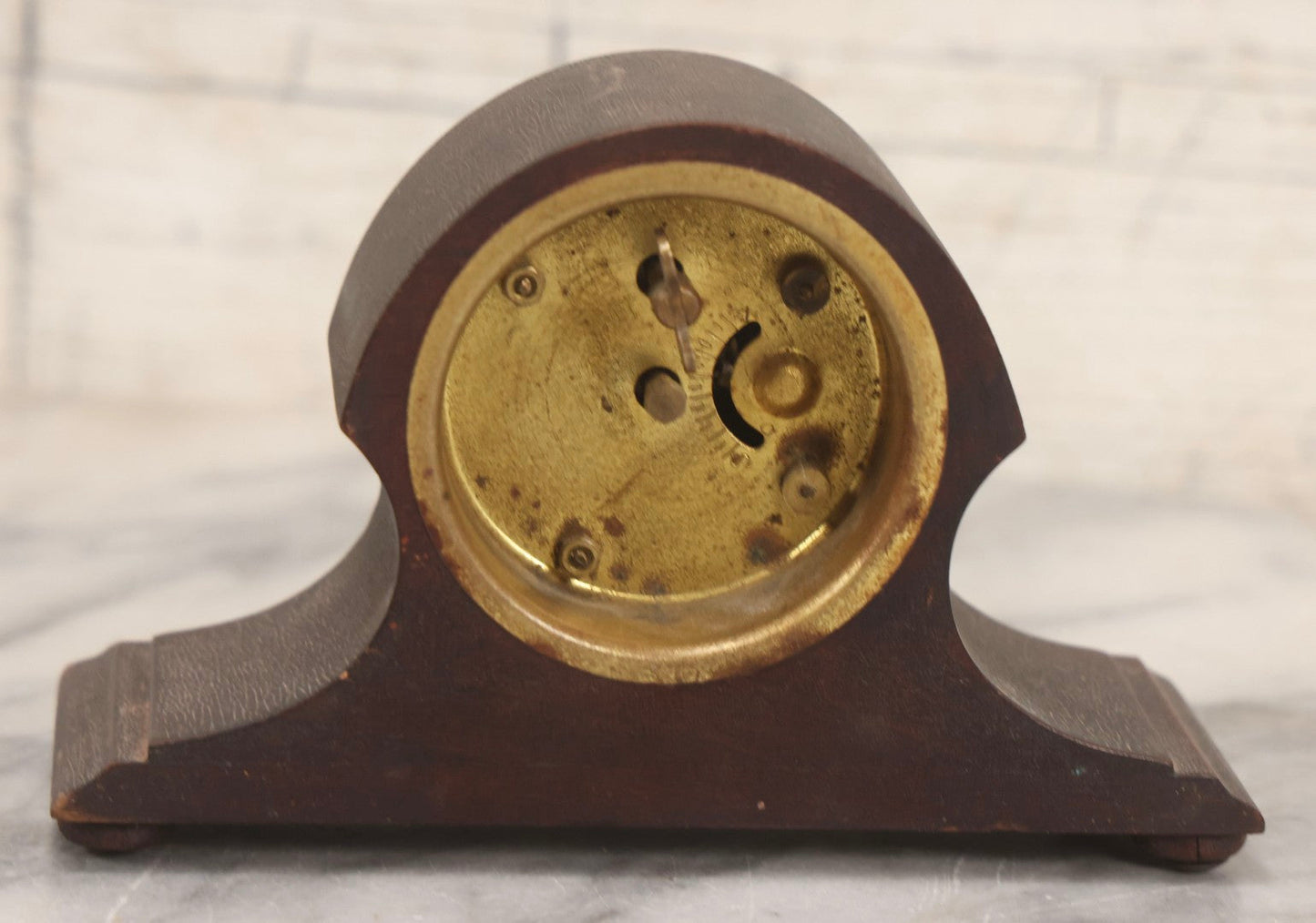 Lot 069 - Antique New Haven Clock Co. Tambour Mantel Clock Awarded For Excellence In Window Trimming, October 1921, The Scholl Mfg. Co., Untested, 3-1/2" H