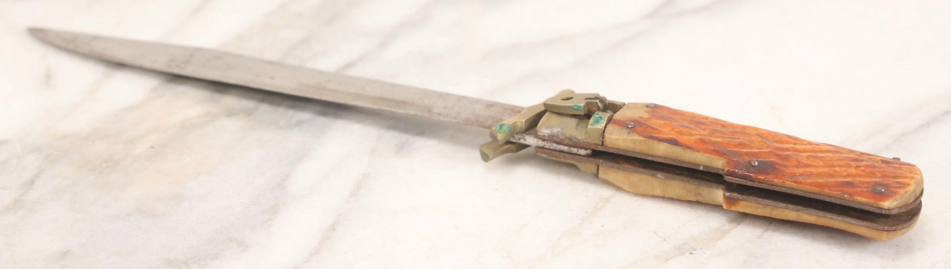 Lot 113 - Vintage Folding Knife With Carved Bone Handle And Brass Hardware