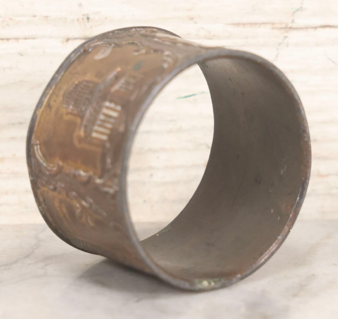 Lot 118 - Antique Pot Metal Souvenir Napkin Ring Featuring New York City Landmarks Including Statue Of Liberty, Grant's Tomb And Flatiron Building