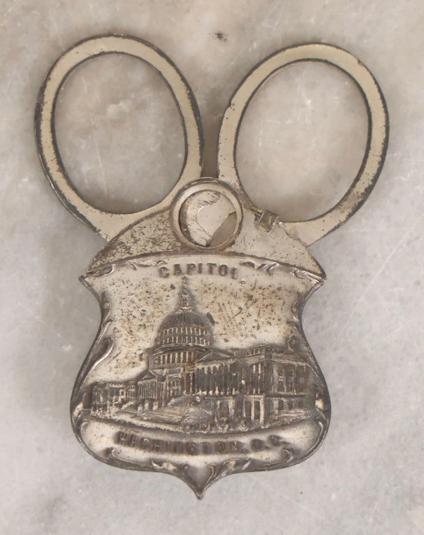 Lot 119 - Antique Tin Souvenir Cigarette Trimmer Featuring U.S. Capitol Building, Washington D.C.