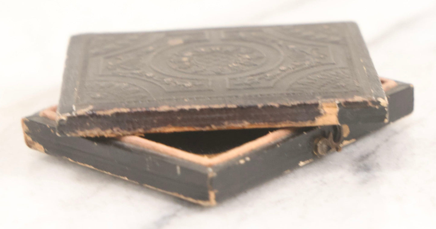 Lot 129 - Antique 1/9th Plate Tintype Photograph Of Young Woman Seated In Dark Dress, In Full Split Leatherette Union Case