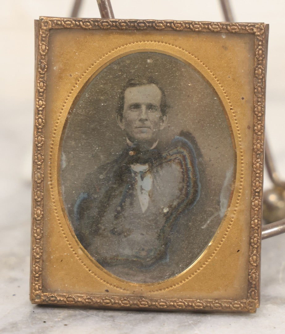 Lot 134 - Grouping Of Eight Antique Photographs Including Daguerreotype, Ambrotypes, Ruby Ambrotypes, And Tintypes, Depicting Men, Women, And Children
