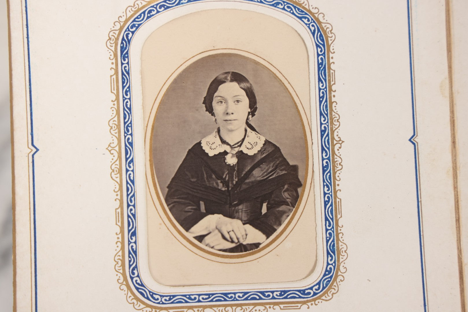 Lot 139 - Antique Portrait Photograph Album With 38 Carte De Visite C.D.V.. Photographs And One Tintype, Many Identified In Pencil