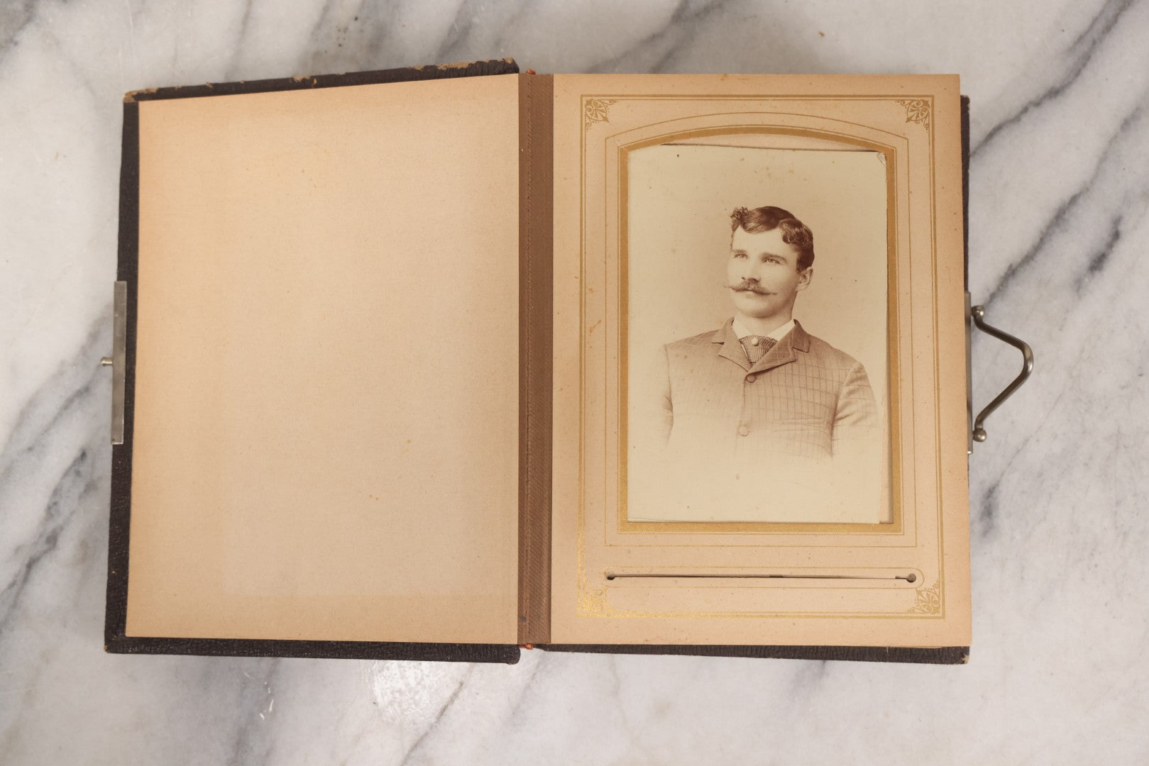 Lot 140 - Antique Portrait Photograph Album With 15 Carte De Visite C.D.V.., 2 Cabinet Card, And 3 Tintype Photographs Of Men, Women, And Children