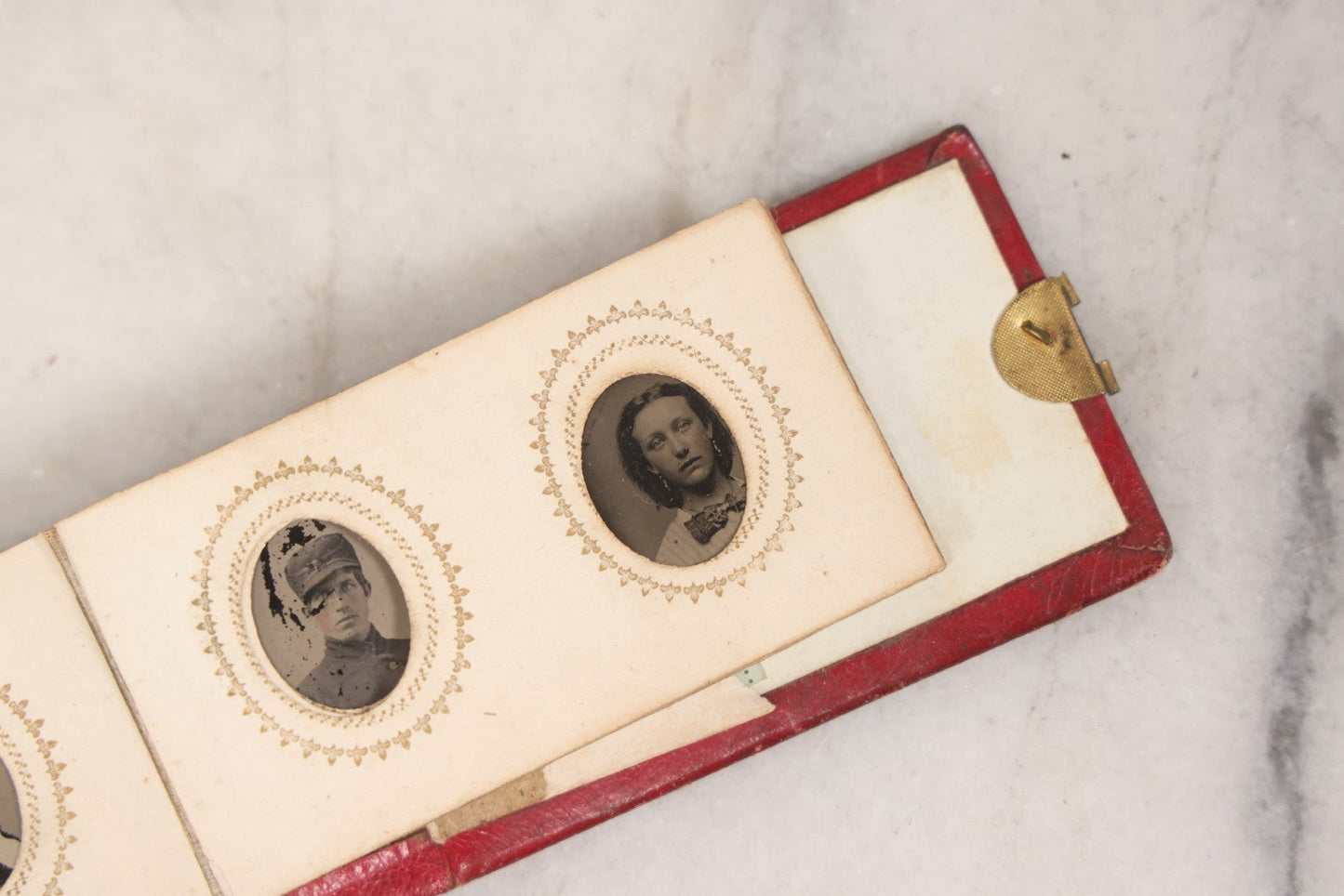 Lot 141 - Antique Gem Tintype Album With 26 Gem Tintype Photographs Including Man In Uniform, Note Binding In Poor Condition