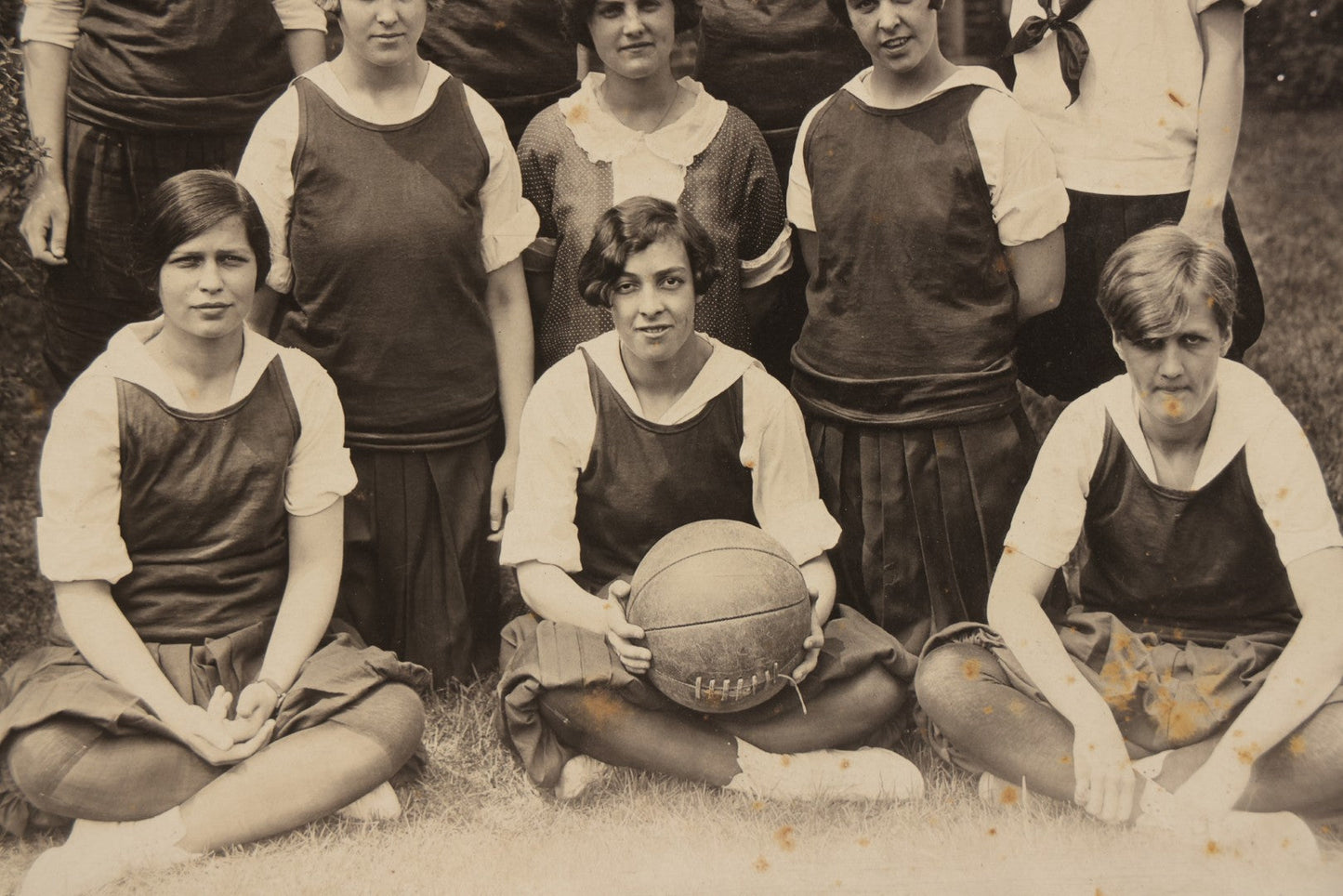 Lot 146 - Antique Boarded Photograph Of Women's Basketball Team Posing With Ball, 1925–1926 Season, With Handwritten Note
