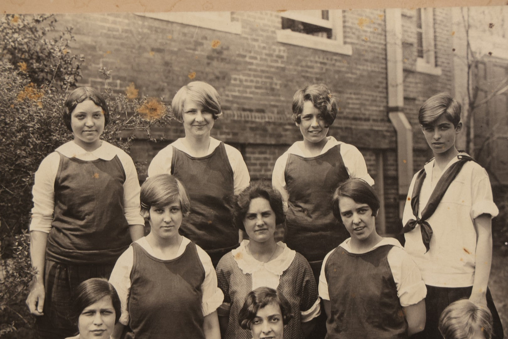 Lot 146 - Antique Boarded Photograph Of Women's Basketball Team Posing With Ball, 1925–1926 Season, With Handwritten Note