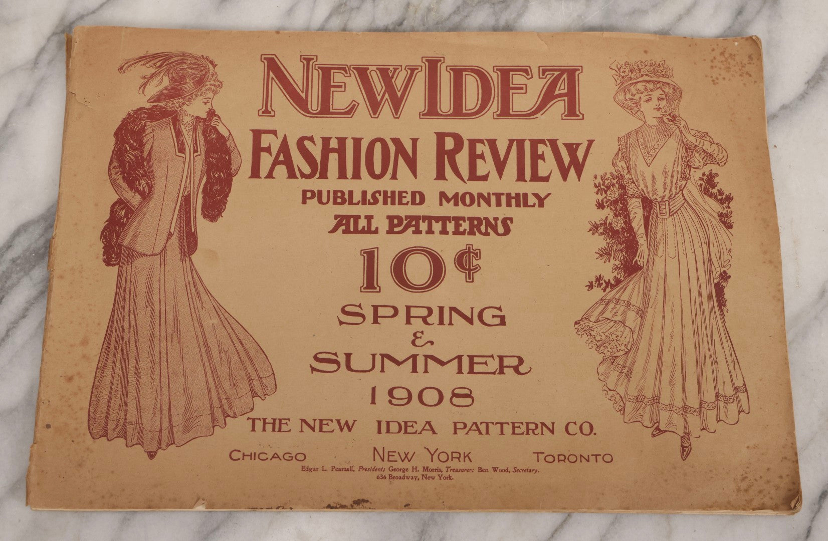 Lot 161 - Antique “New Idea Fashion Review” Spring And Summer 1908 Pattern Magazine, The New Idea Pattern Co., Chicago, New York, Toronto