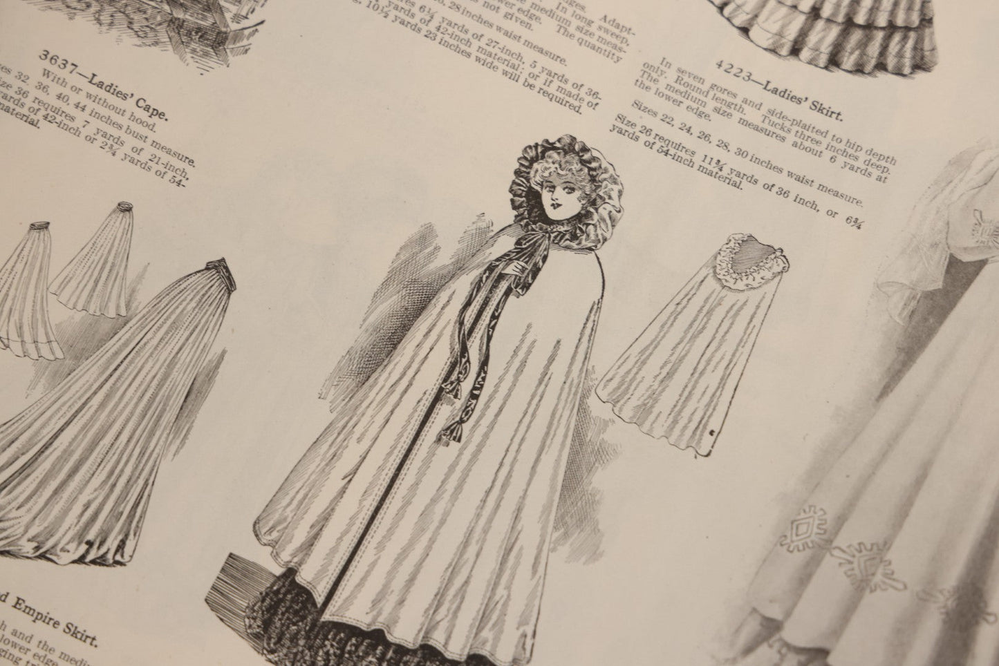 Lot 161 - Antique “New Idea Fashion Review” Spring And Summer 1908 Pattern Magazine, The New Idea Pattern Co., Chicago, New York, Toronto