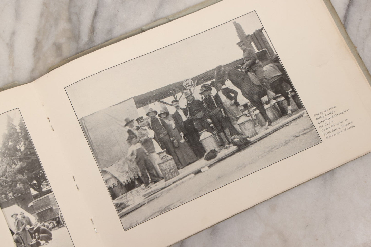 Lot 165 - "The Old San Francisco And New" Antique Earthquake And Fire Photo Booklet Published By Souvenir Book Company, Los Angeles, California, 1906