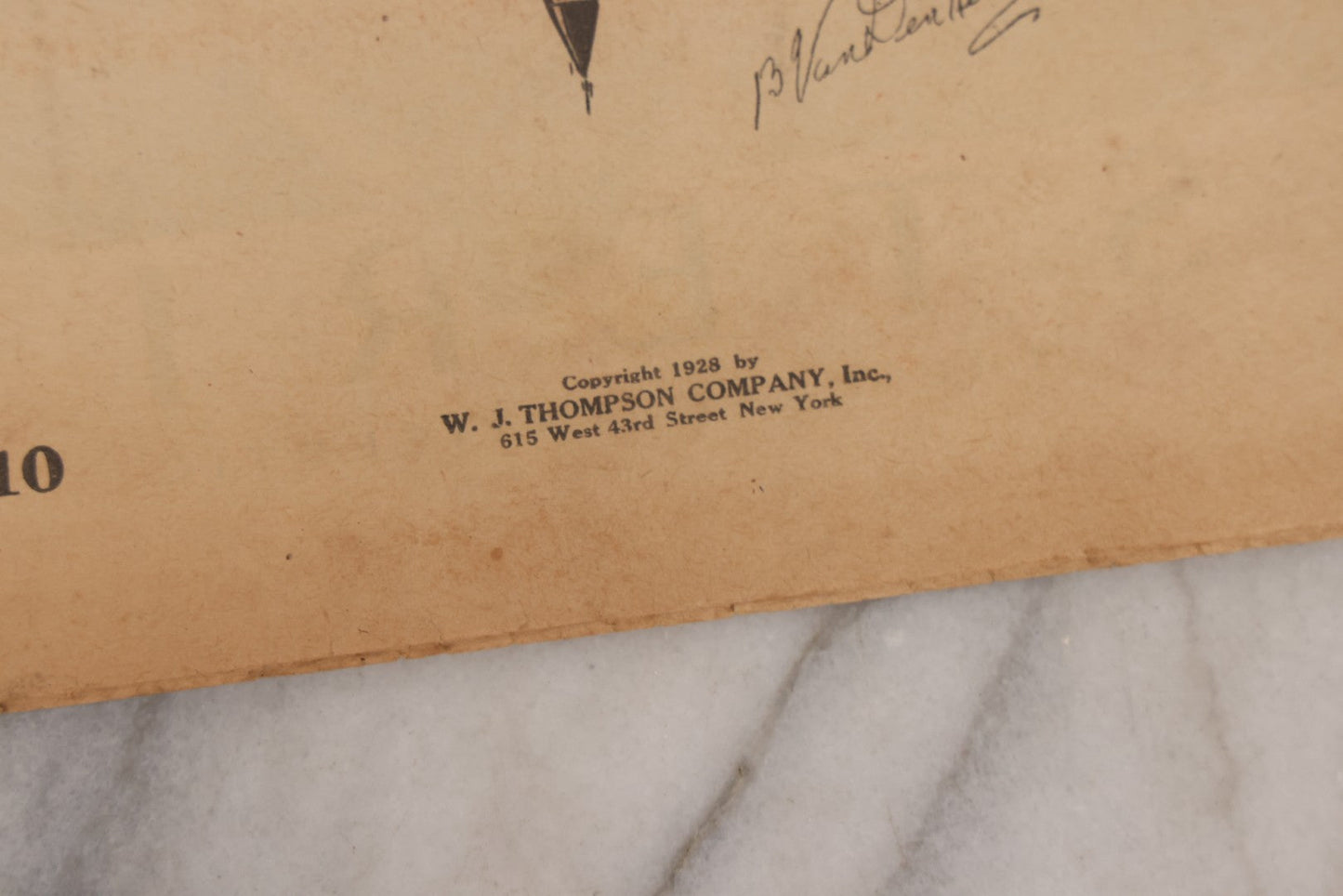 Lot 174 - Antique October 1928 Issue Of The Gentlewoman Magazine With Halloween Cover Of Woman Dressed As Witch Doing Her Makeup Beside A Jack-O-Lantern J.O.L., Copyrighted 1928 W. J. Thompson Company Inc., New York