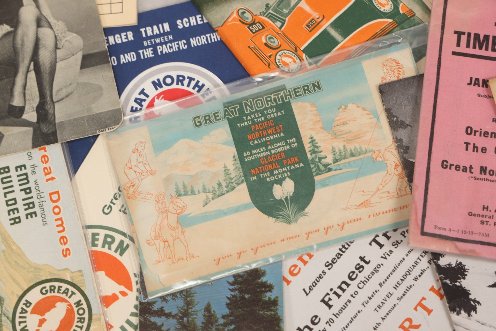 Lot 178 - Grouping Of 50+ Pieces Of Vintage Ephemera From Great Northern Railway Including Timetables, Letters, Tourism Guides, Menus, And More