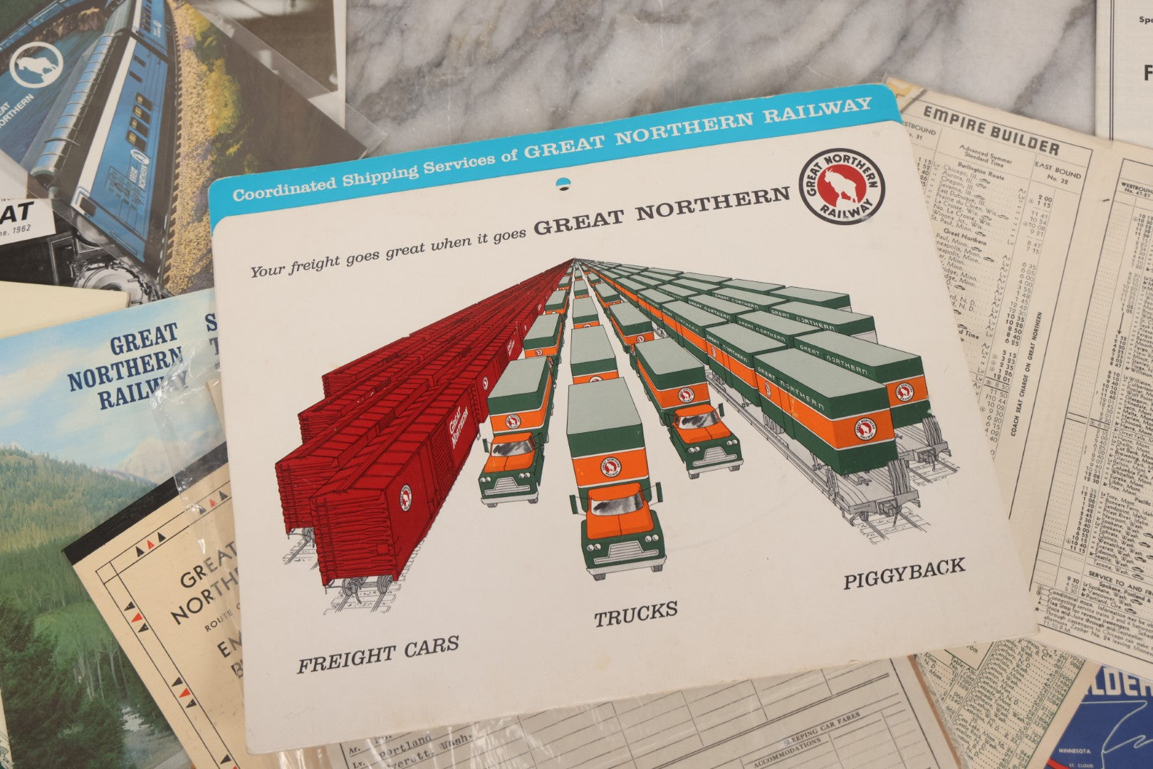 Lot 178 - Grouping Of 50+ Pieces Of Vintage Ephemera From Great Northern Railway Including Timetables, Letters, Tourism Guides, Menus, And More