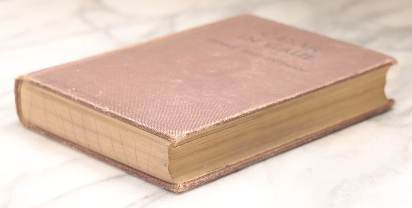 Lot 189 - "Caesar In Gaul And Selections From The Third Book Of The Civil War" Antique Illustrated Latin Language Textbook By Benjamin L. D'Ooge And Frederick C. Eastman, Published By Ginn And Company, Boston, 1917