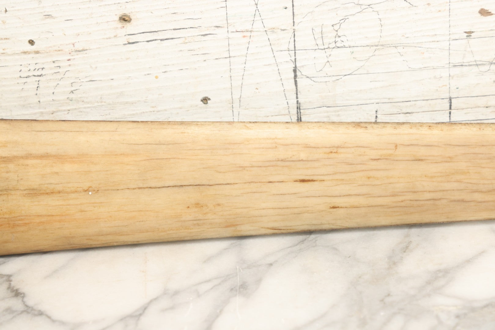 Lot 002 - Antique Painted Swordfish Bill Sword With Carved Wooden Handle, Featuring U.S. Naval Warship And Patriotic Shield Motifs, Late 19th–Early 20th Century, 39-3/8" L