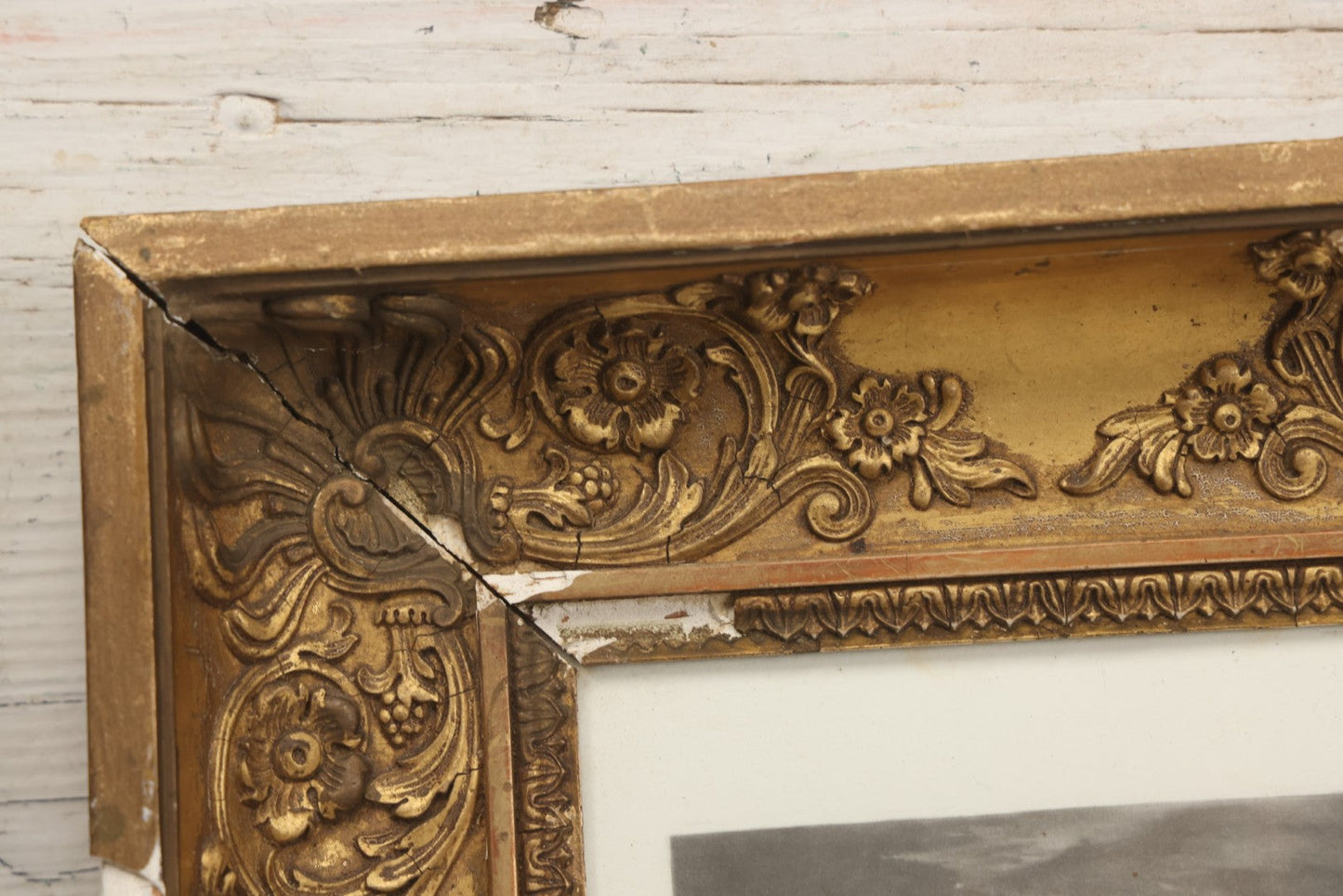 Lot 013 - Antique Engraving “The Husband's Grave” By John Sartain After Thomas Creswick, Circa 1855, In Worn Gilded Gesso Frame