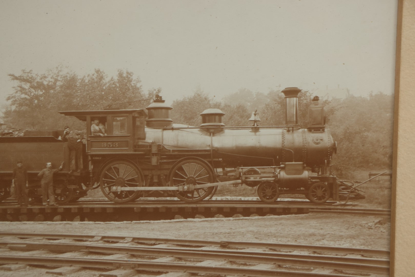 Lot 023 - Antique Photograph Of Steam Locomotive #353 With Four Crew Members On Turntable At Railroad Depot, In Carved Wood Frame, 14-7/8" x 12-5/8"