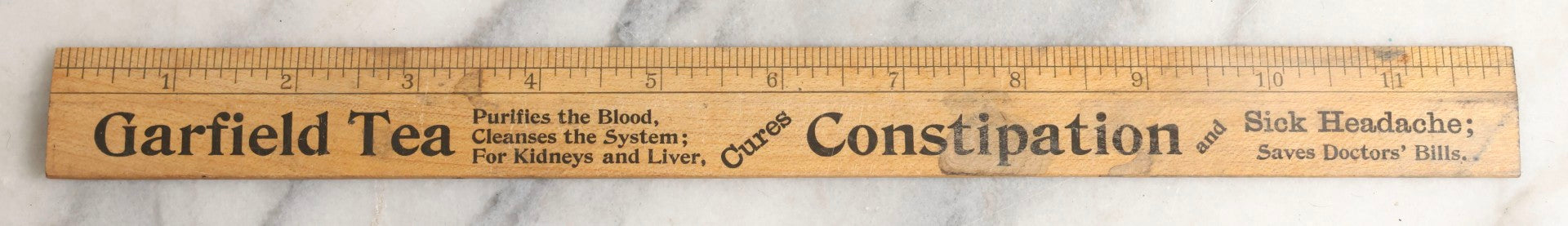 Lot 033 - Antique Advertising Ruler For Garfield Tea Patent Medicine Promoting Remedies For Constipation ("A Pleasant Laxative"), Sick Headache, Kidney And Liver Complaints, Infant Ailments, And Pain Relief