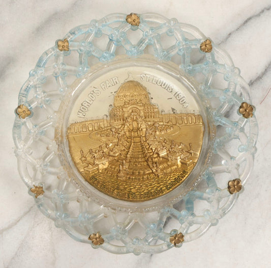 Lot 048 - Antique Goofus Glass Plate With Lattice Edge And Embossed Reverse-Painted Image Of Festival Hall And Cascade Gardens, World's Fair St. Louis 1904, With Gold- And Blue-Painted Accents