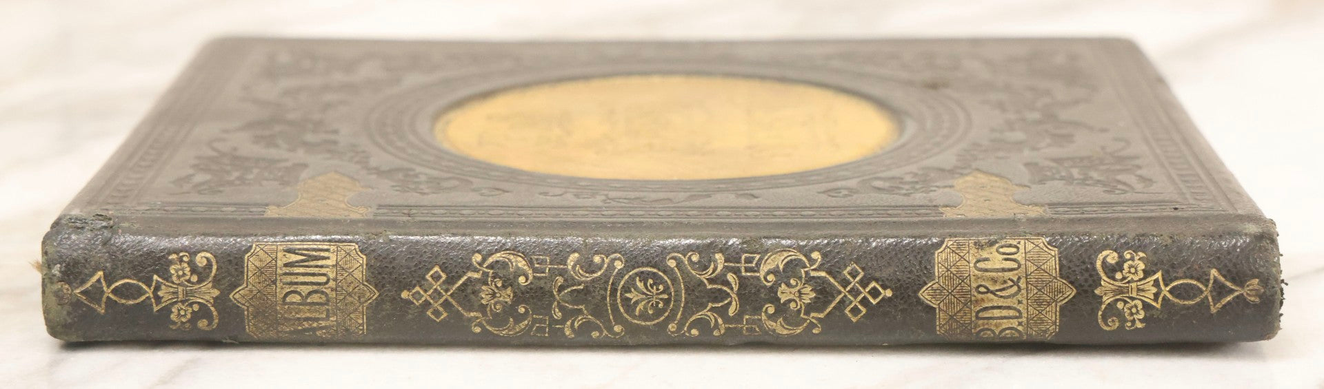 Lot 076 - Antique "An Echo Album" Autograph Book With 30+ Inscriptions, Published By Bradley, Dayton & Co., Boston, 1862, Belonging To Mrs. Henry Rebecca Trask, Circa 1880s