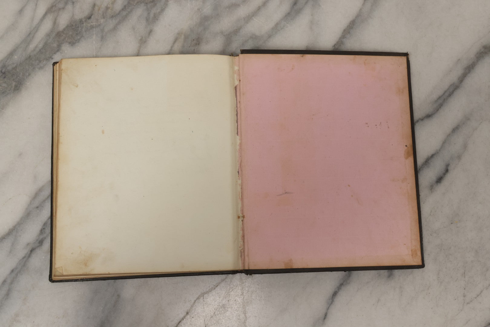 Lot 076 - Antique "An Echo Album" Autograph Book With 30+ Inscriptions, Published By Bradley, Dayton & Co., Boston, 1862, Belonging To Mrs. Henry Rebecca Trask, Circa 1880s