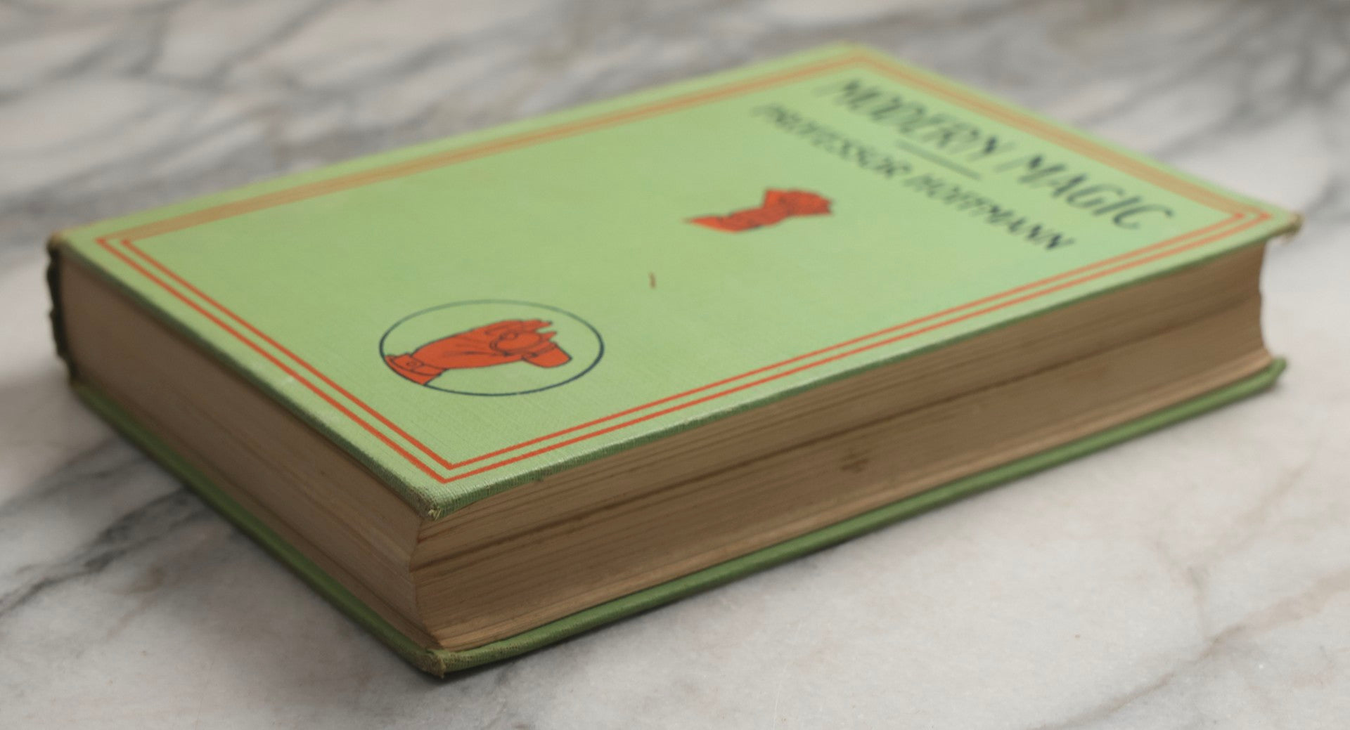 Lot 094 - "Modern Magic" Antique Magic Book By Professor Hoffmann, With 318 Illustrations, American Edition, Published By David McKay, Philadelphia, Undated