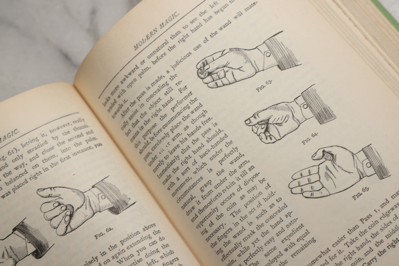 Lot 094 - "Modern Magic" Antique Magic Book By Professor Hoffmann, With 318 Illustrations, American Edition, Published By David McKay, Philadelphia, Undated