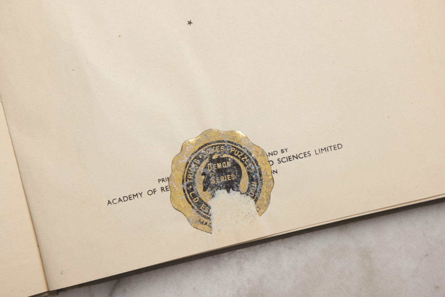 Lot 097 - "Expert Manipulation Of Playing Cards" Vintage Magic Book By Lewis Ganson, Published By Arcas, Circa 1945