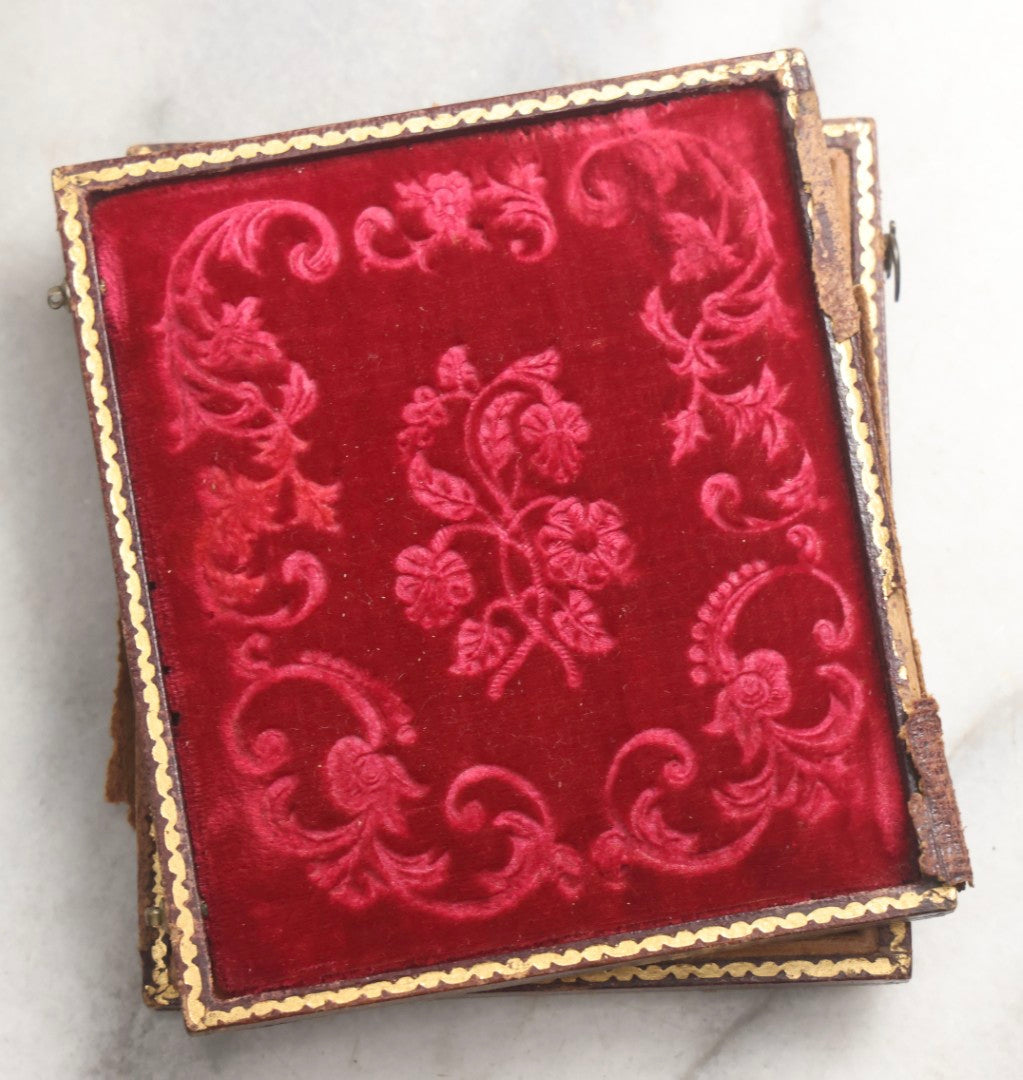 Lot 100 - Antique 1/6th Plate Ambrotype Photograph Of Naked Baby, Identified As Laura, Aged 1 Year, September 5th, 1861, In Full Split Leatherette Case With Red Pillow, Trumansburg, New York