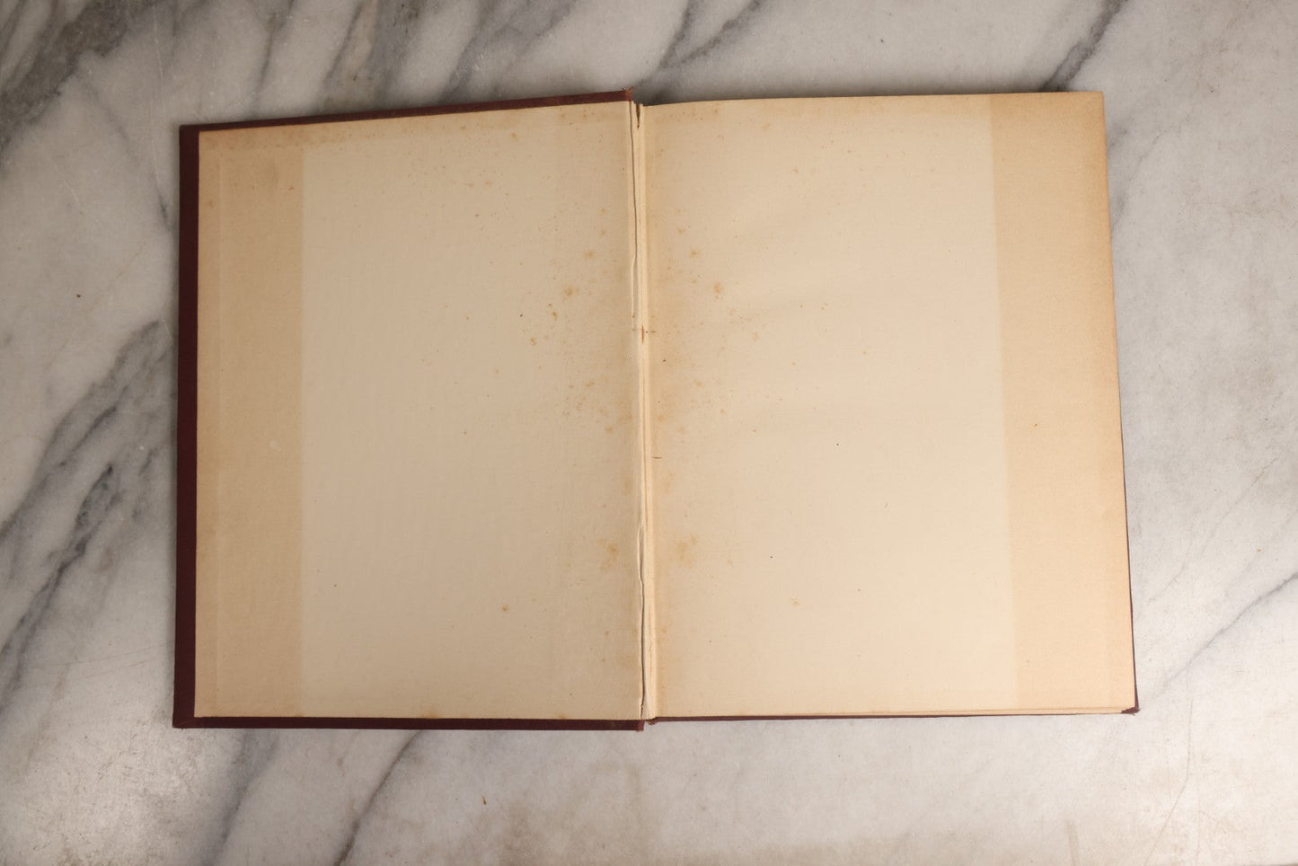 Lot 158 - "Idyls Of Old New England" Antique Poetry Book By Clarence Hawkes, Illustrated By R. Lionel De Lisser And Bessie W. Bell, Published By Picturesque Publishing Co., Northampton, Massachusetts, 1897