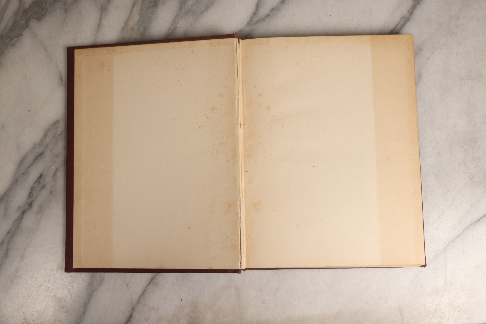 Lot 158 - "Idyls Of Old New England" Antique Poetry Book By Clarence Hawkes, Illustrated By R. Lionel De Lisser And Bessie W. Bell, Published By Picturesque Publishing Co., Northampton, Massachusetts, 1897