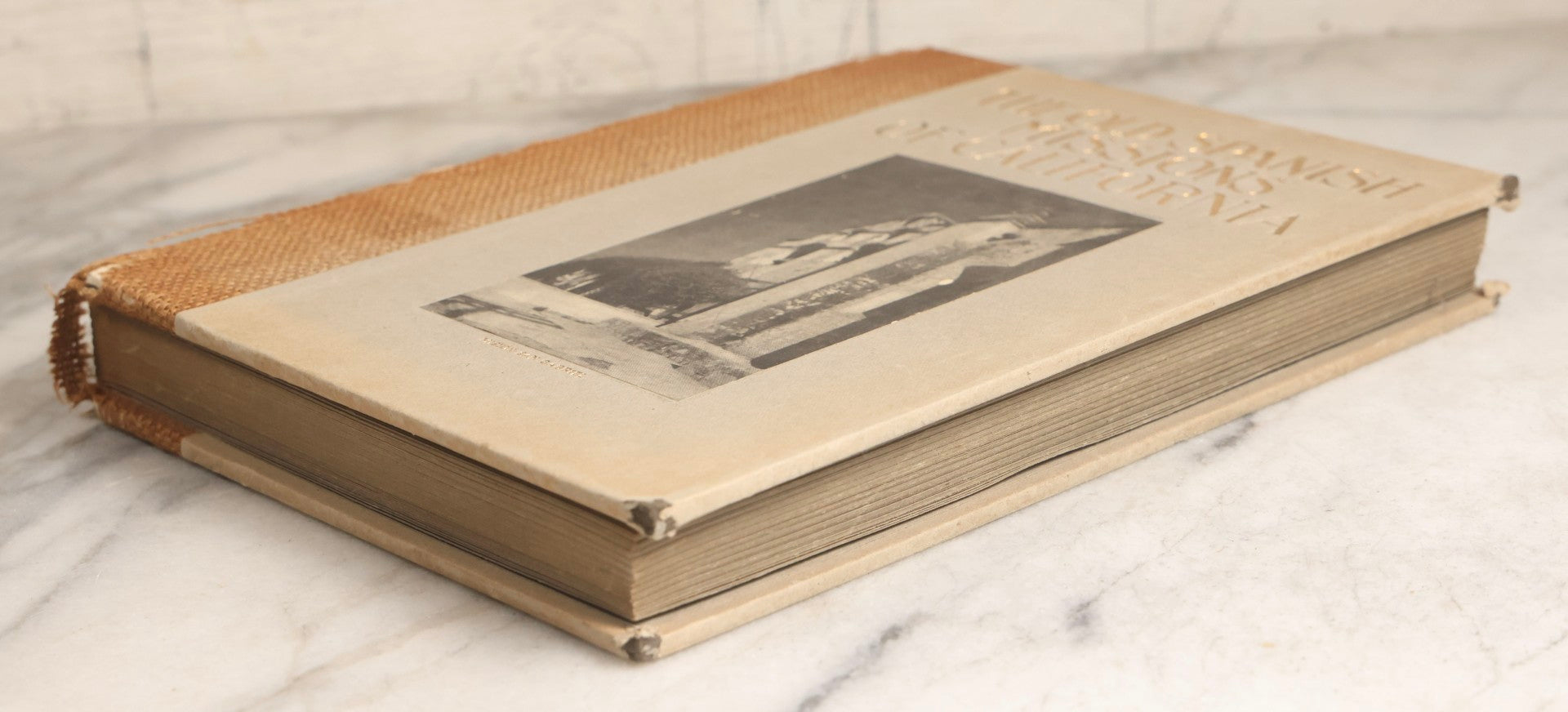 Lot 159 - "The Old Spanish Missions Of California" Antique Illustrated Exlib Architectural And Historical Book By Paul Elder, Tipped In Illustrations, Published By Paul Elder And Company, San Francisco, California, 1913