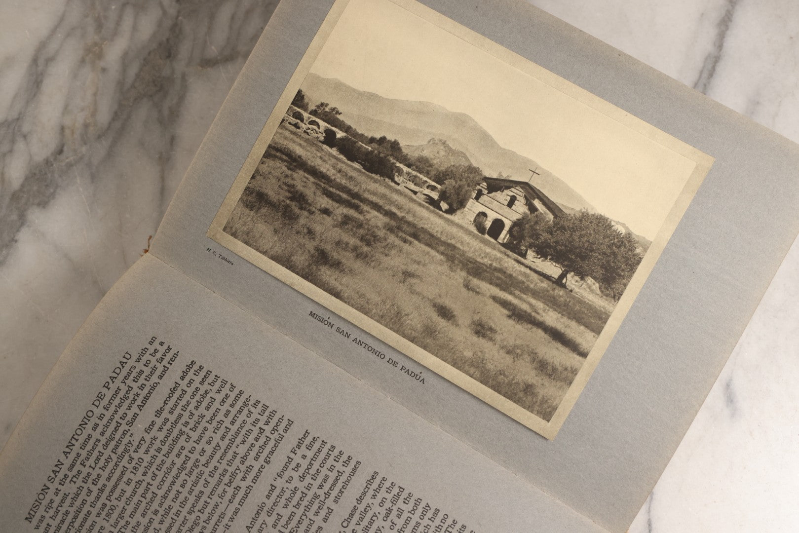 Lot 159 - "The Old Spanish Missions Of California" Antique Illustrated Exlib Architectural And Historical Book By Paul Elder, Tipped In Illustrations, Published By Paul Elder And Company, San Francisco, California, 1913