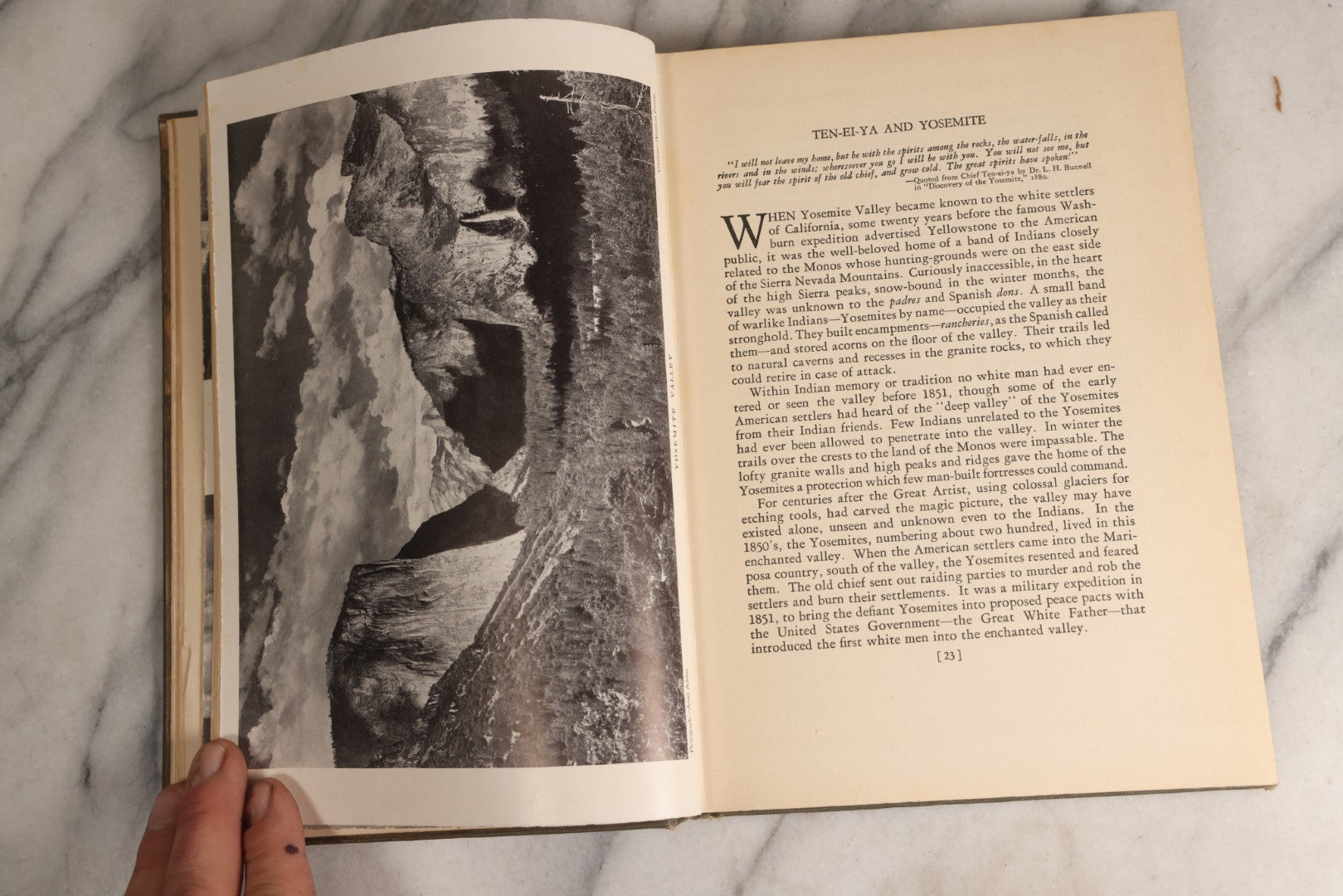 Lot 161 - "Romance Of The National Parks" Vintage Illustrated Exlib American History Book By Harlean James, Published By The Macmillan Company, New York, 1939