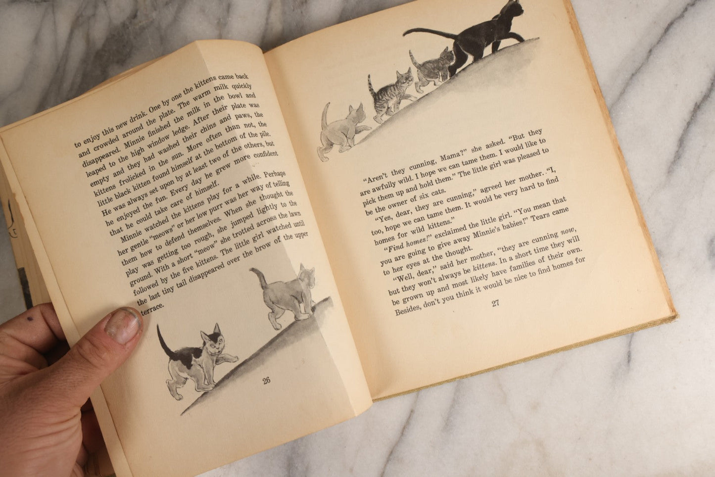 Lot 166 - "The Cat And The Kitten" Vintage Illustrated Children's Book By Berta And Elmer Hader, Published By The Macmillan Company, New York, 1940