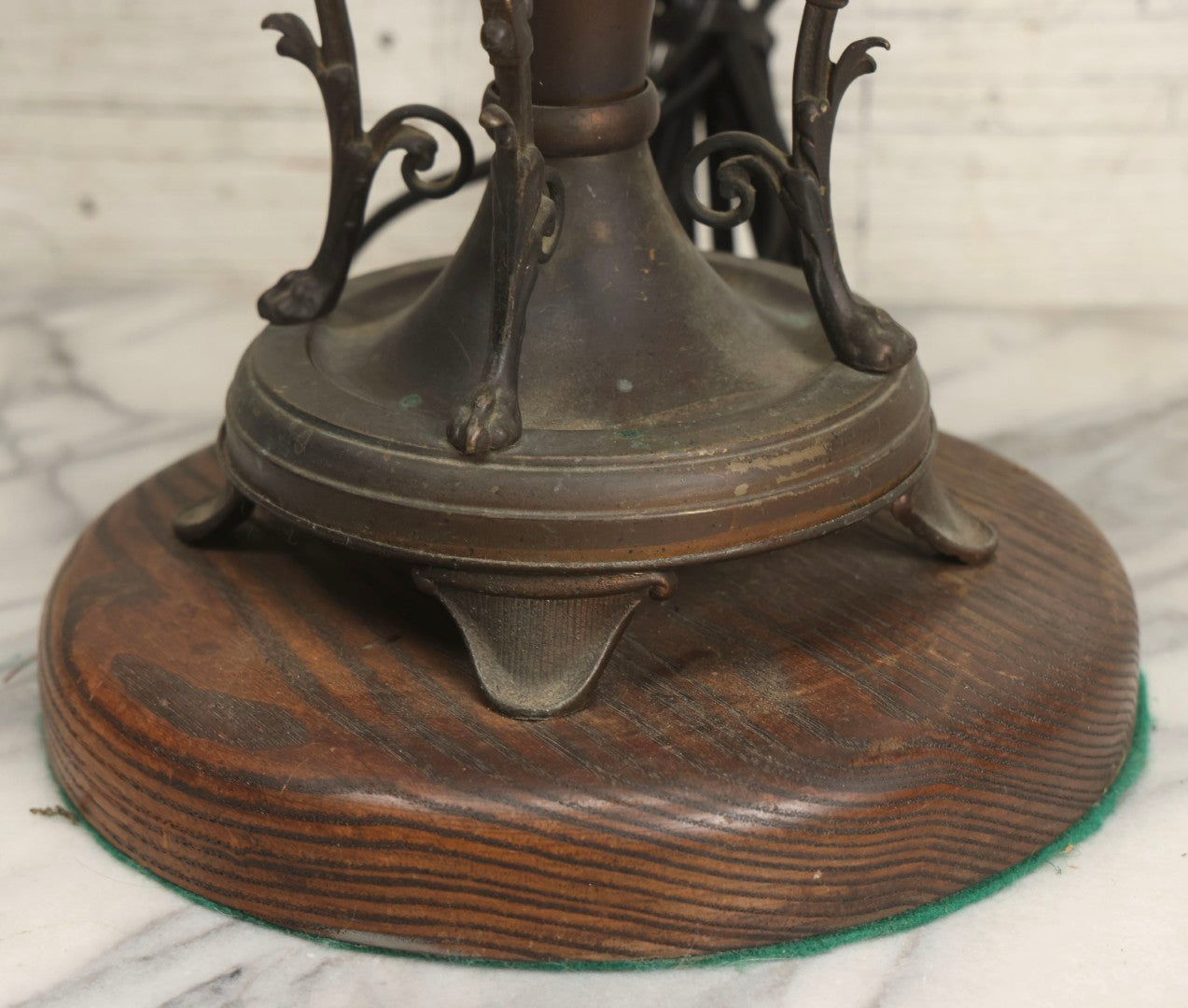 Lot 004 - Antique Kerosene To Electric Table Lamp Conversion With Ram Head Ornaments And Wooden Base, Made In U.S.A.., 18-1/4" H