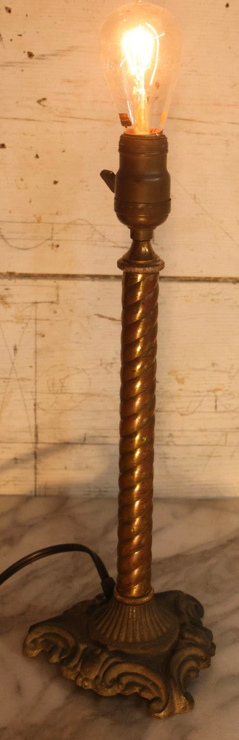 Lot 005 - Antique Gas Lamp To Electric Conversion With Brass Spiral Column And Ornate Cast Iron Base, 15-1/4" H