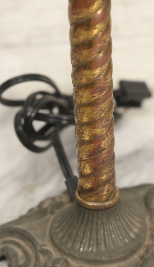 Lot 005 - Antique Gas Lamp To Electric Conversion With Brass Spiral Column And Ornate Cast Iron Base, 15-1/4" H