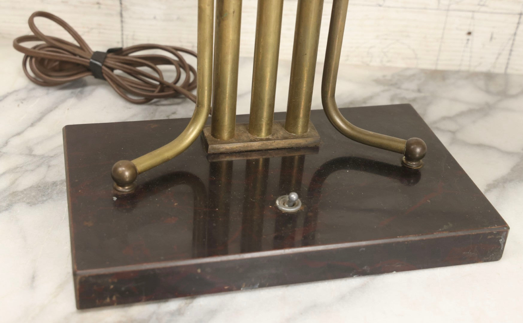 Lot 006 - Antique Brass Desk Lamp With Faux Slate Wood Base And Mechanical Power Switch, 14-1/4" H