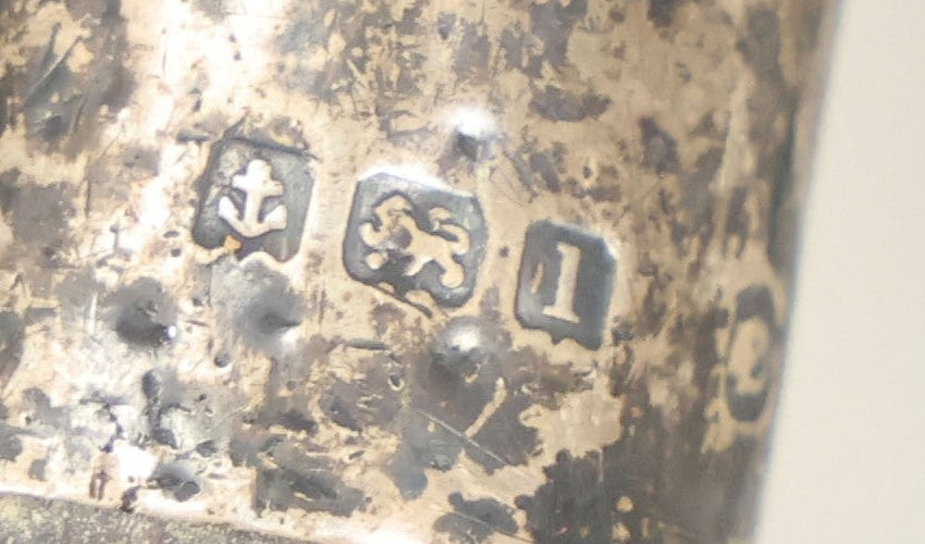 Lot 025 - Antique Black-Stained Wood Cane With Sterling Silver Handle Bearing Lion Passant Hallmark, 34-1/2" L