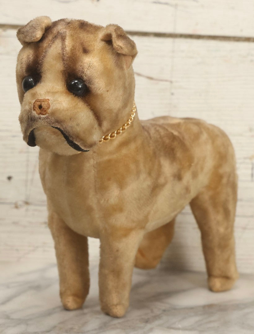 Lot 053 - Vintage Plush Bulldog Stuffed Animal Toy With Brass Chain Necklace, Manufactured By R. Dakin & Co., San Francisco, California, Product Of Japan, 10" L