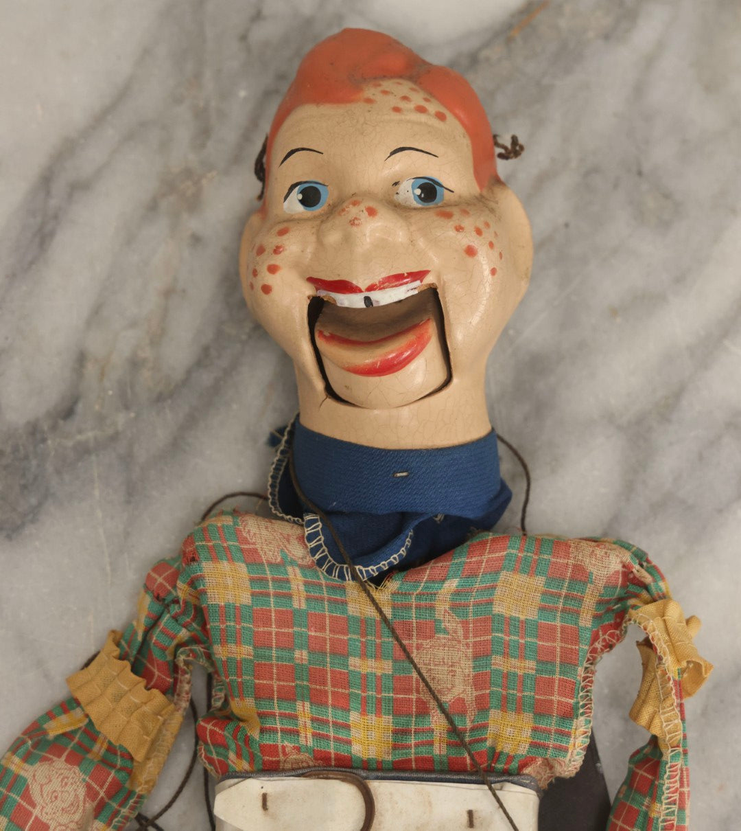 Lot 054 - Vintage Howdy Doody Marionette Puppet Ventriloquist Dummy With Composition Head, Hands, And Feet, Tangled Strings, Doll 17" H
