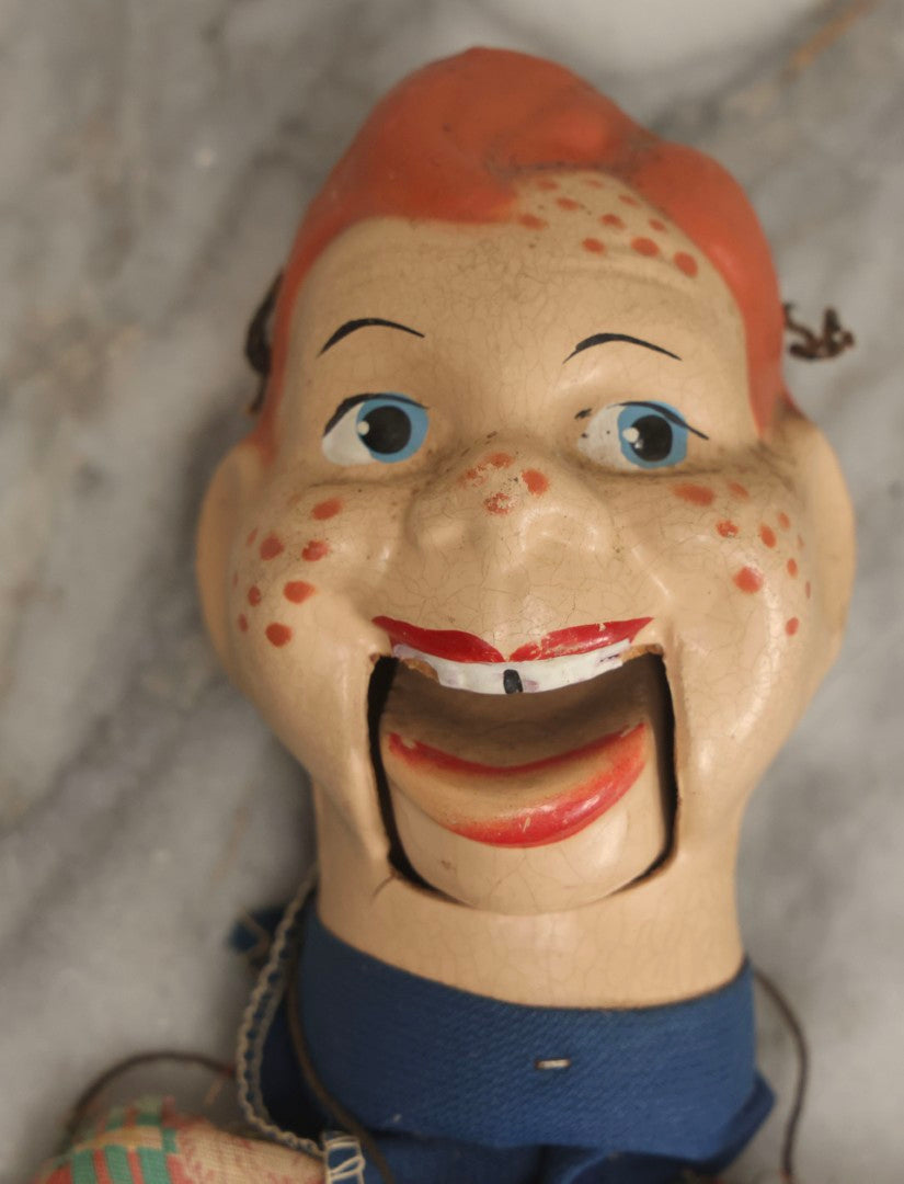 Lot 054 - Vintage Howdy Doody Marionette Puppet Ventriloquist Dummy With Composition Head, Hands, And Feet, Tangled Strings, Doll 17" H