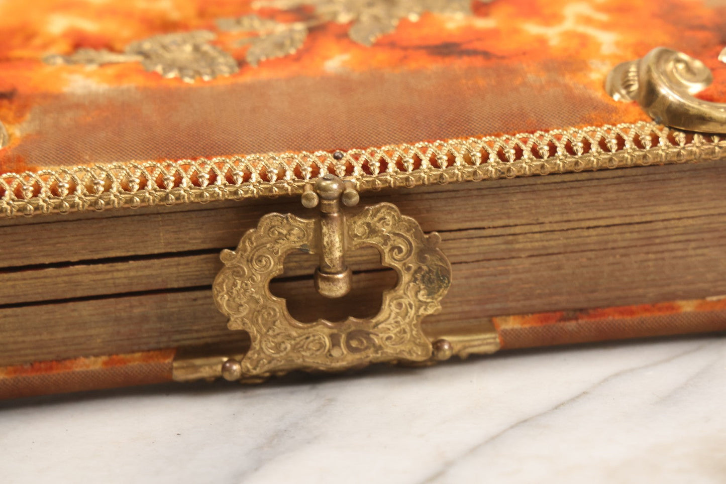 Lot 081 - Antique Cabinet Card And Carte De Visite C.D.V. Photograph Album With 38 Photographs, Brass Pressed Metal Ornaments, Display Stand, Orange And Brown Patterned Crushed Velvet Covers